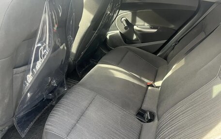 Opel Astra J, 2011 год, 650 000 рублей, 7 фотография