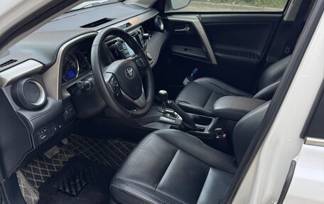 Toyota RAV4, 2013 год, 1 800 000 рублей, 4 фотография