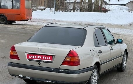Mercedes-Benz C-Класс, 1997 год, 400 000 рублей, 13 фотография