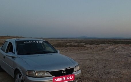 Opel Vectra B рестайлинг, 1997 год, 180 000 рублей, 2 фотография