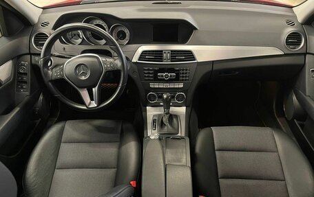 Mercedes-Benz C-Класс, 2011 год, 2 050 000 рублей, 17 фотография