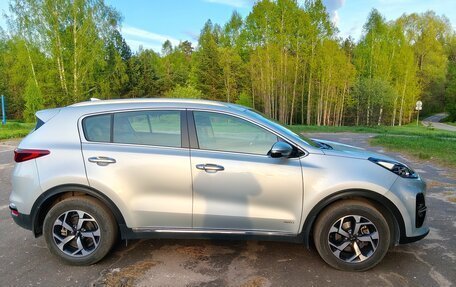 KIA Sportage IV рестайлинг, 2019 год, 2 750 000 рублей, 4 фотография