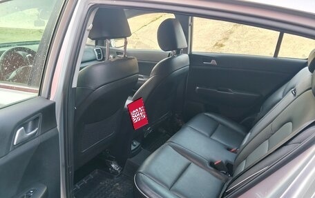 KIA Sportage IV рестайлинг, 2019 год, 2 750 000 рублей, 10 фотография