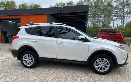 Toyota RAV4, 2013 год, 2 050 000 рублей, 10 фотография