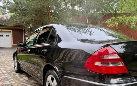 Mercedes-Benz E-Класс, 2004 год, 1 400 000 рублей, 7 фотография