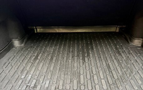 Mercedes-Benz E-Класс, 2004 год, 1 400 000 рублей, 29 фотография