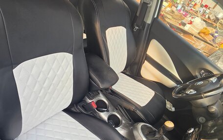 Nissan Juke II, 2012 год, 900 000 рублей, 11 фотография