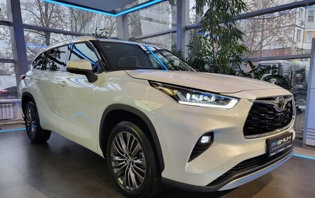 Toyota Highlander, 2026 год, 5 660 000 рублей, 3 фотография