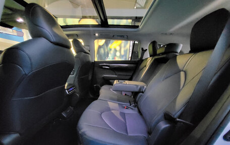 Toyota Highlander, 2026 год, 5 660 000 рублей, 17 фотография