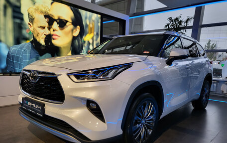 Toyota Highlander, 2026 год, 5 660 000 рублей, 30 фотография