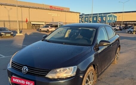 Volkswagen Jetta VI, 2012 год, 690 000 рублей, 2 фотография