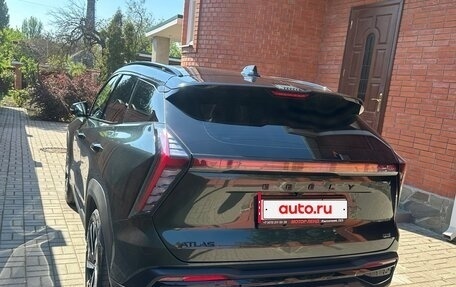 Geely Atlas, 2025 год, 3 950 000 рублей, 2 фотография