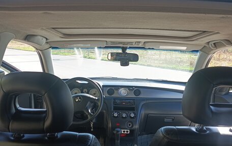 Mitsubishi Outlander III рестайлинг 3, 2004 год, 600 000 рублей, 10 фотография