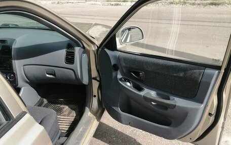 Hyundai Accent II, 2004 год, 285 000 рублей, 2 фотография
