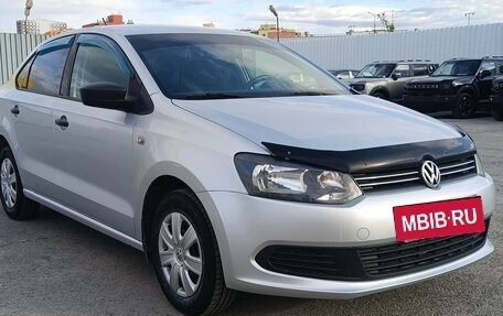 Volkswagen Polo VI (EU Market), 2014 год, 840 000 рублей, 2 фотография