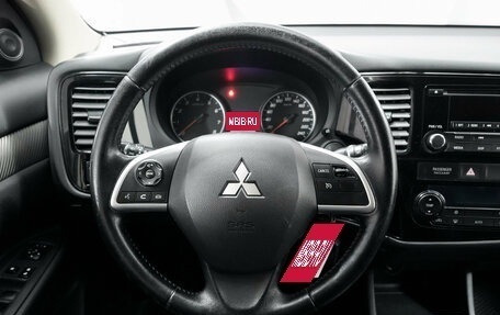 Mitsubishi Outlander III рестайлинг 3, 2012 год, 1 360 000 рублей, 6 фотография