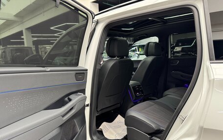 Volkswagen Teramont, 2026 год, 6 390 000 рублей, 21 фотография