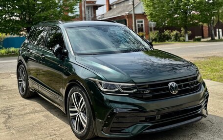 Volkswagen Tiguan II, 2021 год, 3 690 000 рублей, 1 фотография