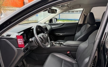 Lexus NX, 2021 год, 5 300 000 рублей, 13 фотография