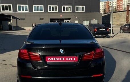 BMW 5 серия, 2013 год, 1 650 000 рублей, 3 фотография