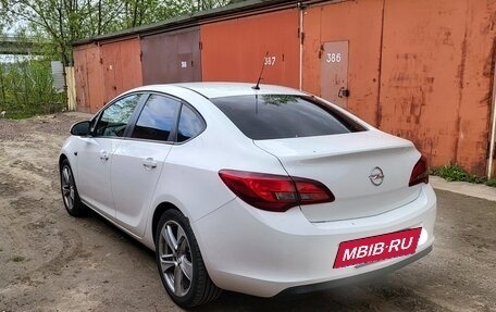 Opel Astra J, 2012 год, 700 000 рублей, 3 фотография