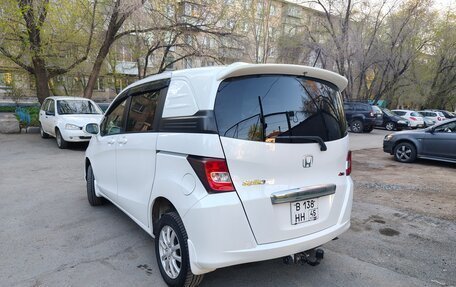 Honda Freed I, 2013 год, 1 349 990 рублей, 6 фотография