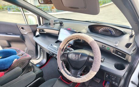 Honda Freed I, 2013 год, 1 349 990 рублей, 14 фотография