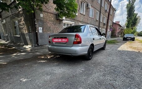 Hyundai Accent II, 2005 год, 400 000 рублей, 3 фотография