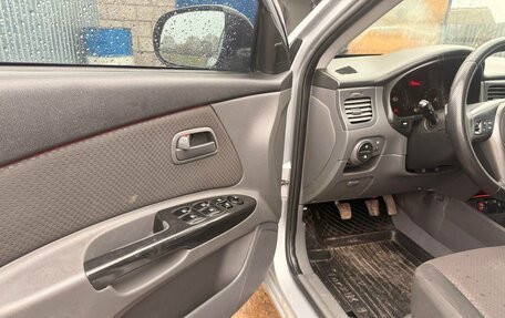 KIA Rio II, 2010 год, 350 000 рублей, 10 фотография