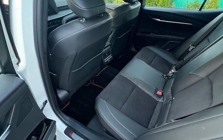 Toyota Camry, 2025 год, 2 960 000 рублей, 8 фотография