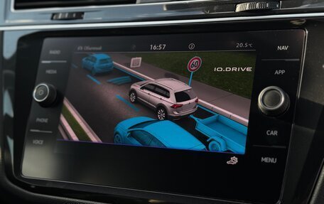 Volkswagen Tiguan II, 2021 год, 3 690 000 рублей, 39 фотография