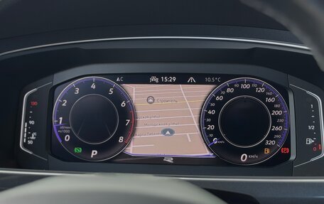 Volkswagen Tiguan II, 2021 год, 3 690 000 рублей, 37 фотография