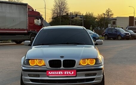 BMW 3 серия, 2000 год, 599 999 рублей, 18 фотография