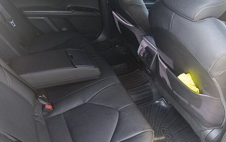 Toyota Camry, 2018 год, 2 600 000 рублей, 4 фотография