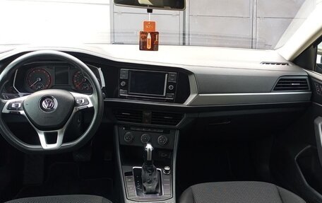 Volkswagen Jetta VII, 2019 год, 1 490 000 рублей, 10 фотография