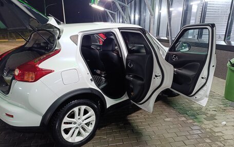 Nissan Juke II, 2014 год, 870 000 рублей, 16 фотография