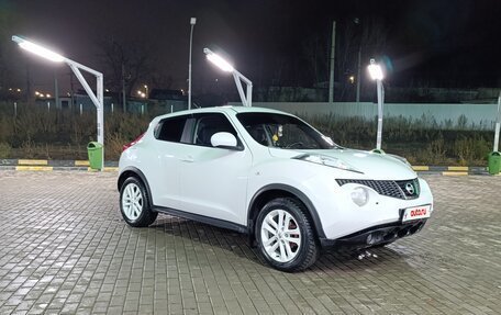 Nissan Juke II, 2014 год, 870 000 рублей, 14 фотография