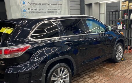 Toyota Highlander III, 2015 год, 2 650 000 рублей, 7 фотография