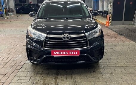 Toyota Highlander III, 2015 год, 2 650 000 рублей, 3 фотография