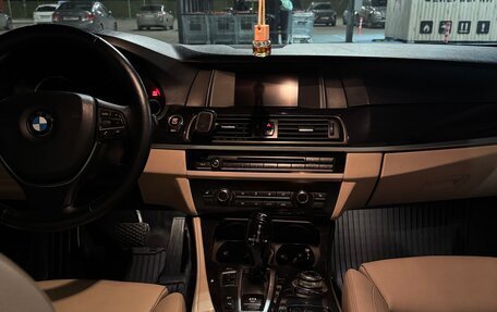 BMW 5 серия, 2016 год, 2 000 000 рублей, 7 фотография