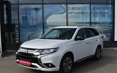 Mitsubishi Outlander III рестайлинг 3, 2022 год, 2 885 000 рублей, 1 фотография