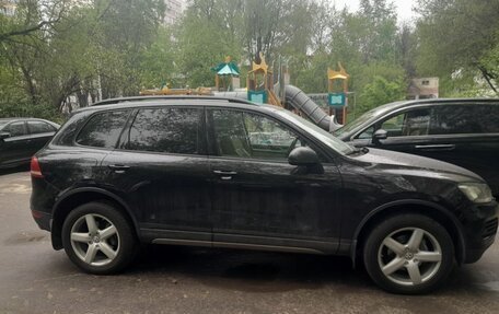 Volkswagen Touareg III, 2013 год, 2 800 000 рублей, 3 фотография