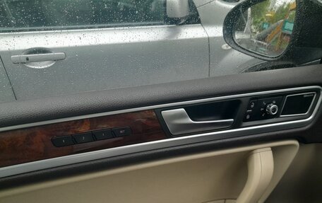 Volkswagen Touareg III, 2013 год, 2 800 000 рублей, 16 фотография