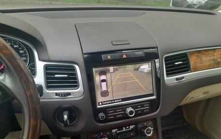 Volkswagen Touareg III, 2013 год, 2 800 000 рублей, 22 фотография