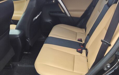 Toyota RAV4, 2016 год, 2 600 000 рублей, 16 фотография