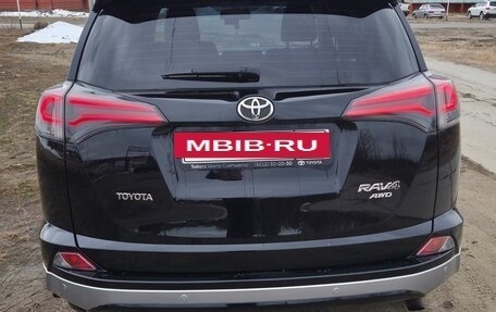 Toyota RAV4, 2016 год, 2 600 000 рублей, 7 фотография