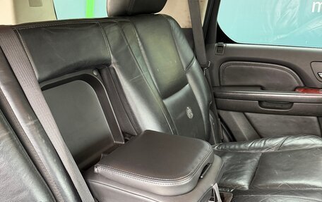 Cadillac Escalade III, 2007 год, 1 150 000 рублей, 12 фотография