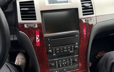 Cadillac Escalade III, 2007 год, 1 150 000 рублей, 17 фотография