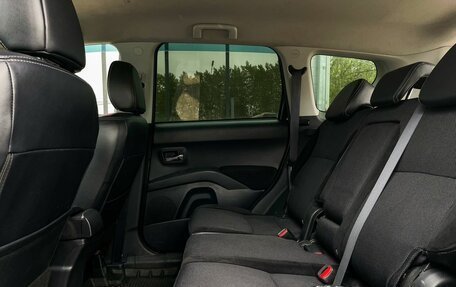 Peugeot 4007, 2011 год, 1 079 000 рублей, 10 фотография