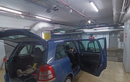 Opel Zafira B, 2008 год, 450 000 рублей, 8 фотография